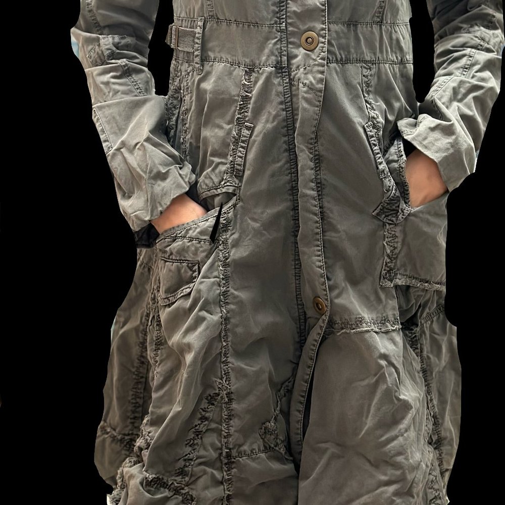 Coat - Picture 2 of 4